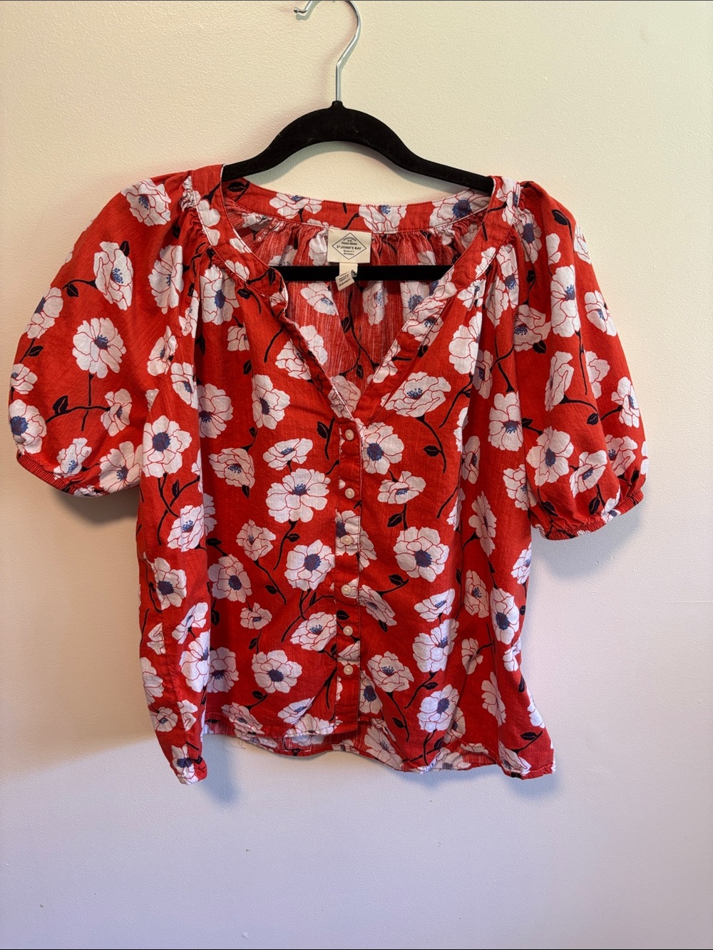 St. John's Bay Red Floral Button-Front Puff Sleeve Blouse